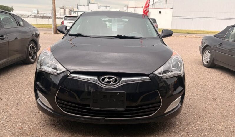 
								2012 Hyundai Veloster full									