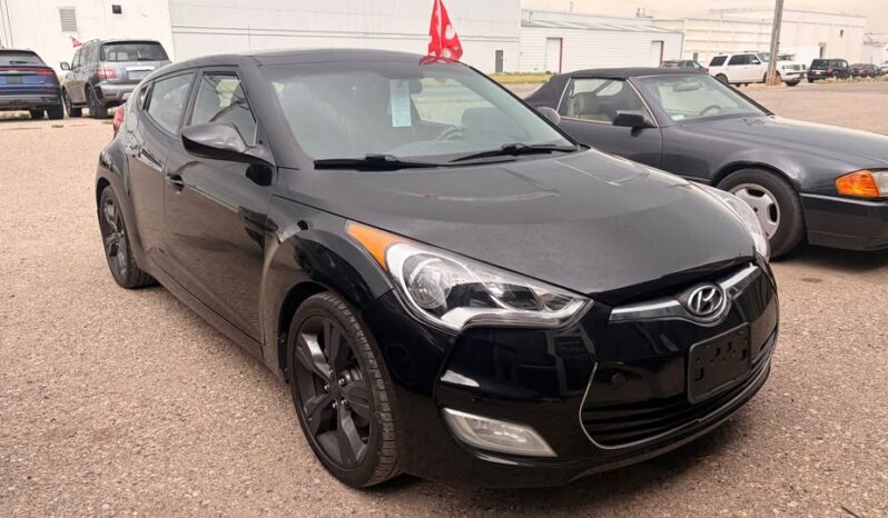 
								2012 Hyundai Veloster full									