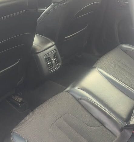 
								2015 Chrysler 200S full									