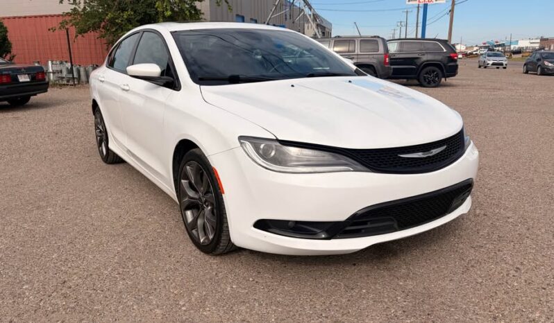 
								2015 Chrysler 200S full									
