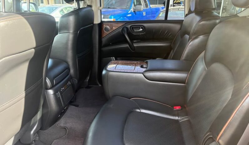 
								2017 Nissan Armada Platinum full									
