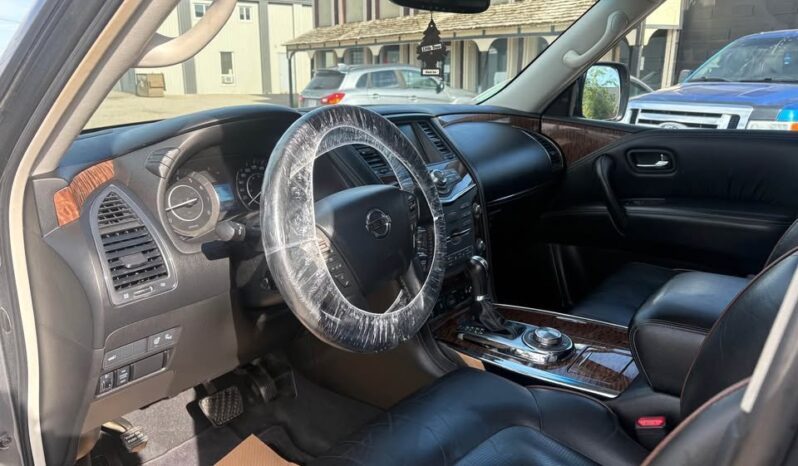 
								2017 Nissan Armada Platinum full									
