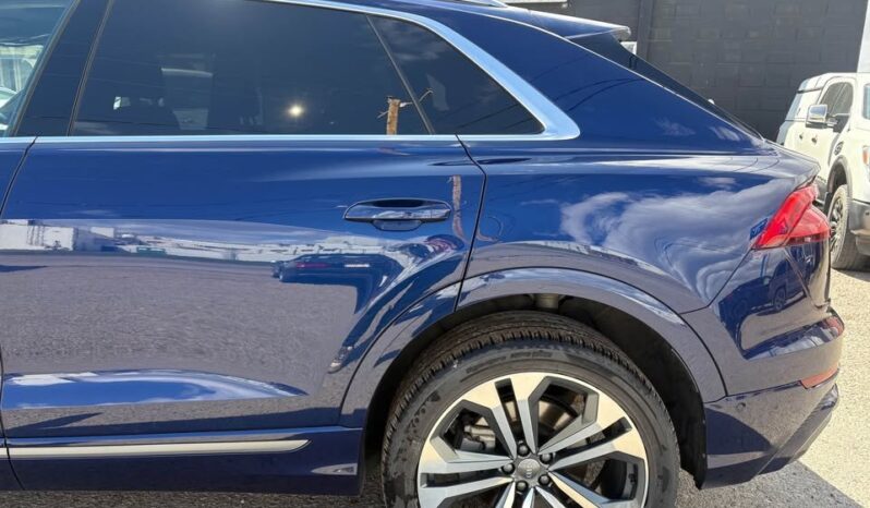 
								2019 Audi Q8 Progressiv 55 TFSI Quattro full									