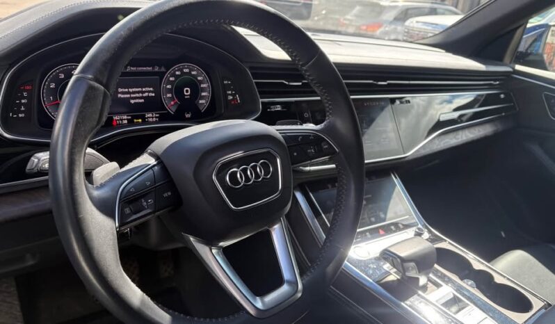 
								2019 Audi Q8 Progressiv 55 TFSI Quattro full									