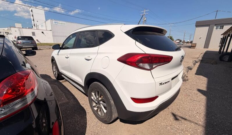 
								Hyundai Tucson AWD 2017 2.0l full									