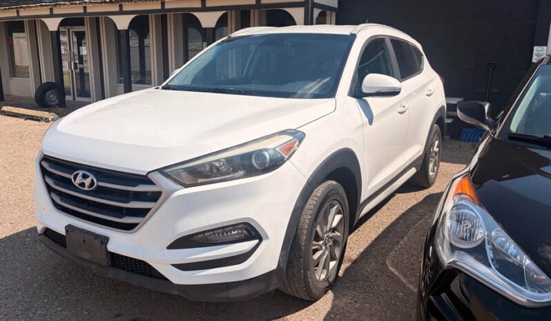 
								Hyundai Tucson AWD 2017 2.0l full									