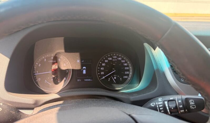 
								Hyundai Tucson AWD 2017 2.0l full									